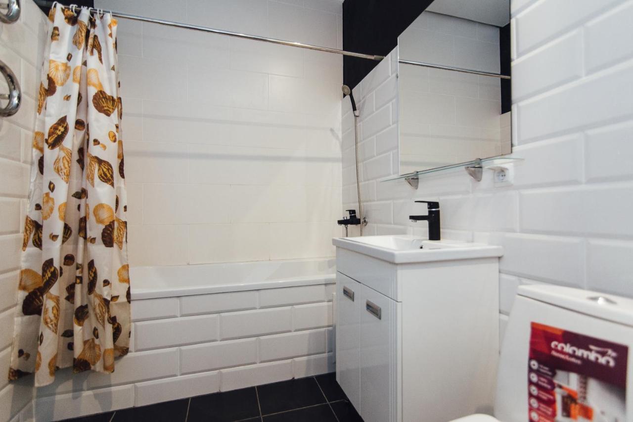 Apartments Faraon 4 Sumy Bagian luar foto